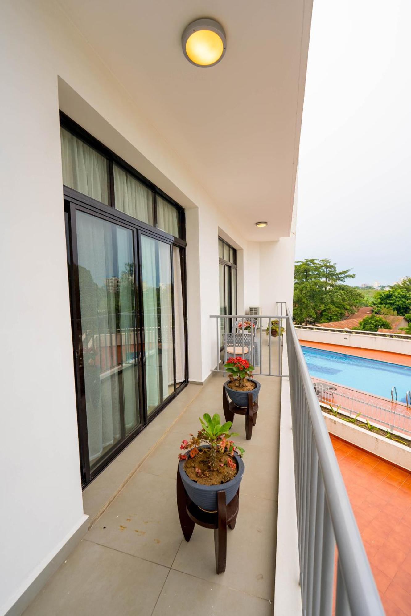 Flo'S Eco Residence Dar es Salaam Ngoại thất bức ảnh