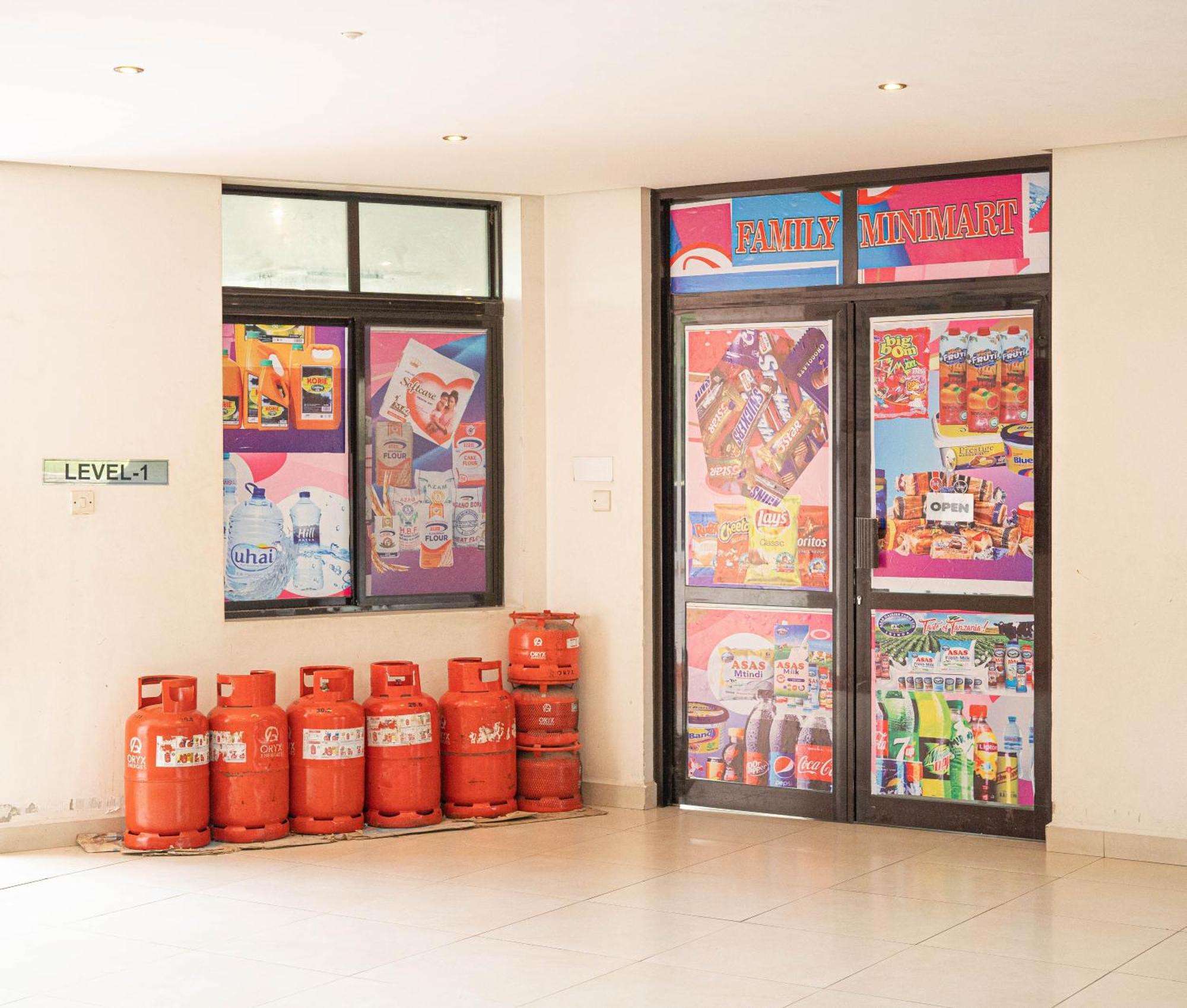Flo'S Eco Residence Dar es Salaam Ngoại thất bức ảnh