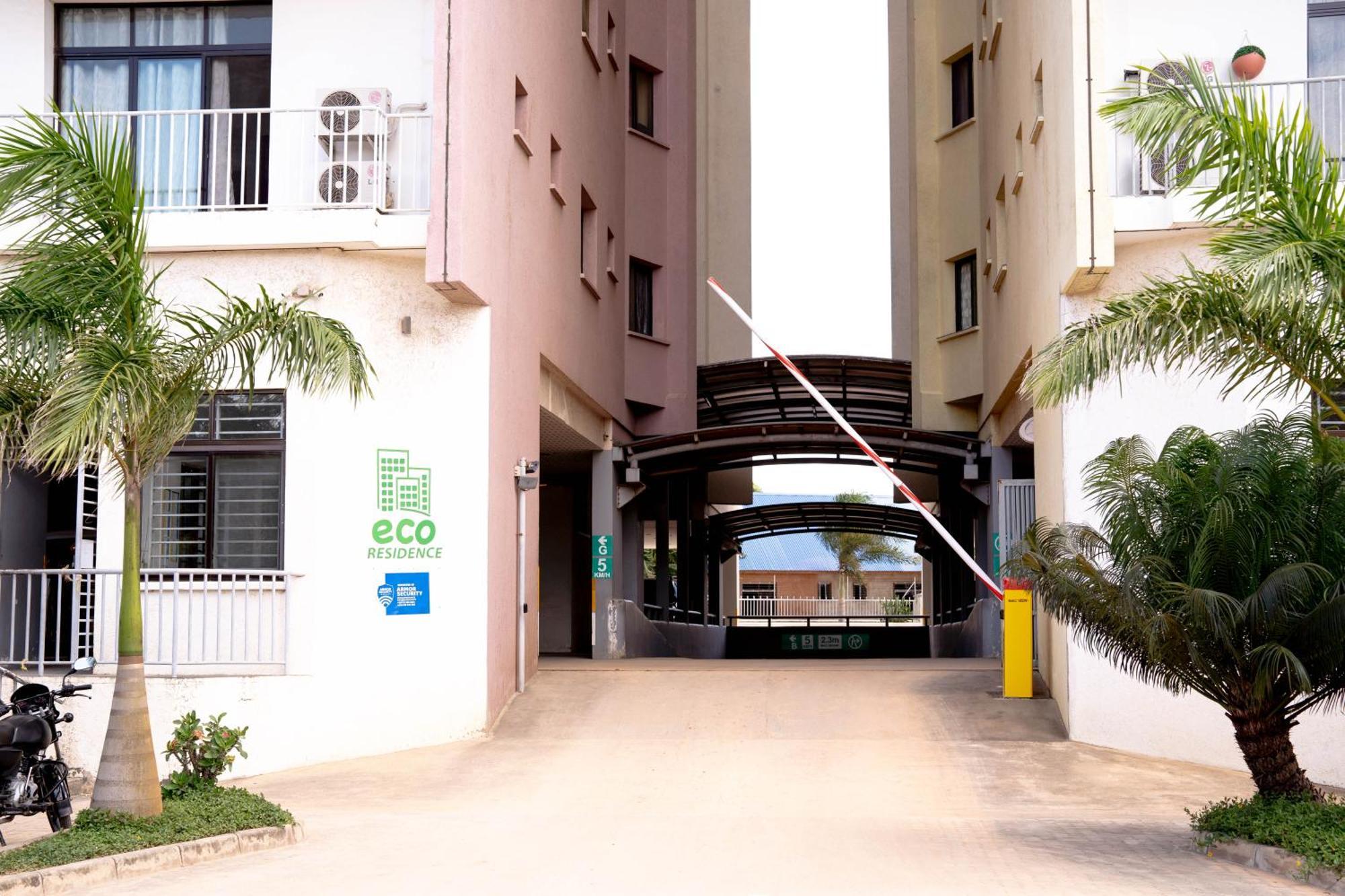 Flo'S Eco Residence Dar es Salaam Ngoại thất bức ảnh