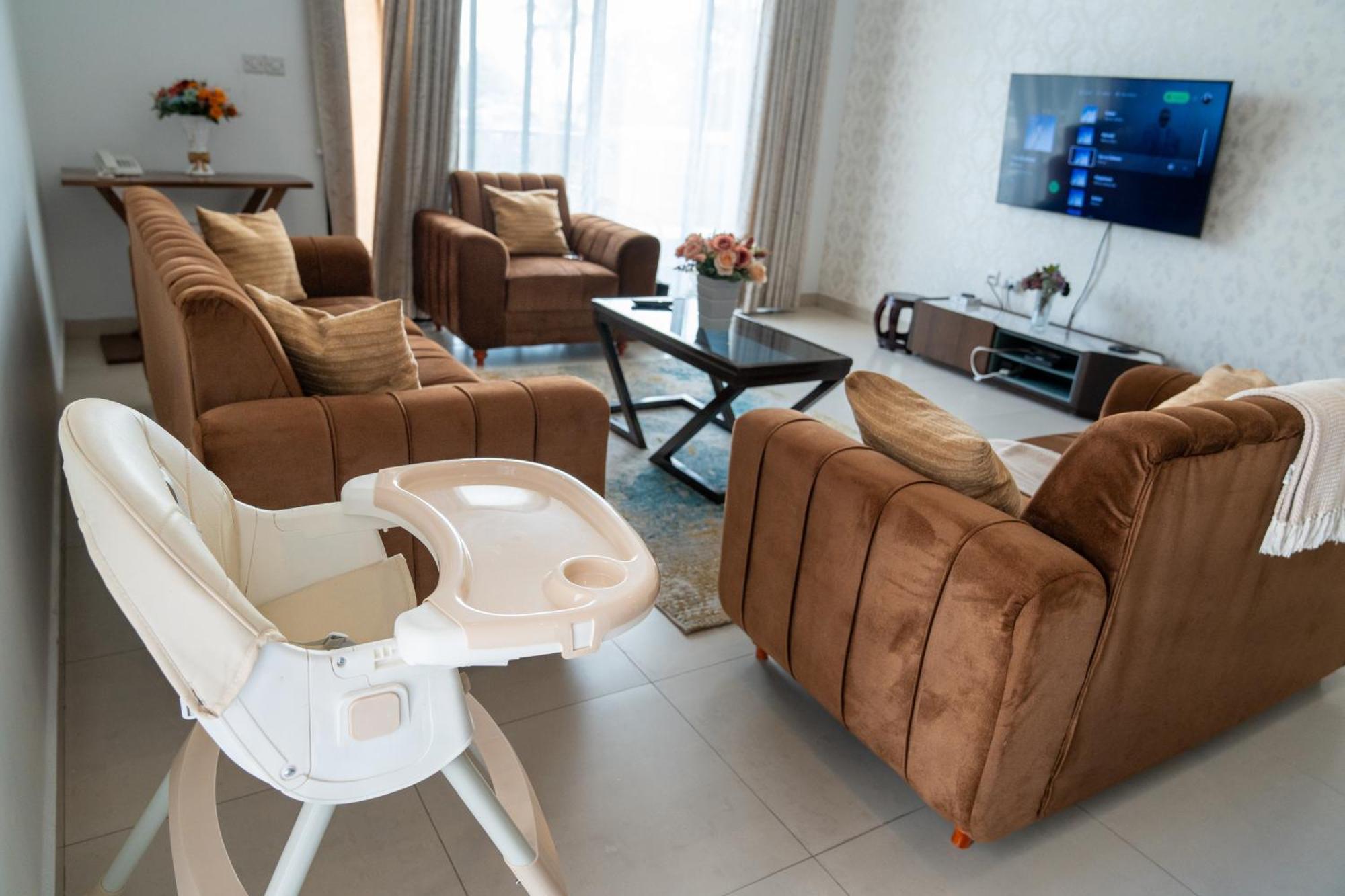 Flo'S Eco Residence Dar es Salaam Ngoại thất bức ảnh