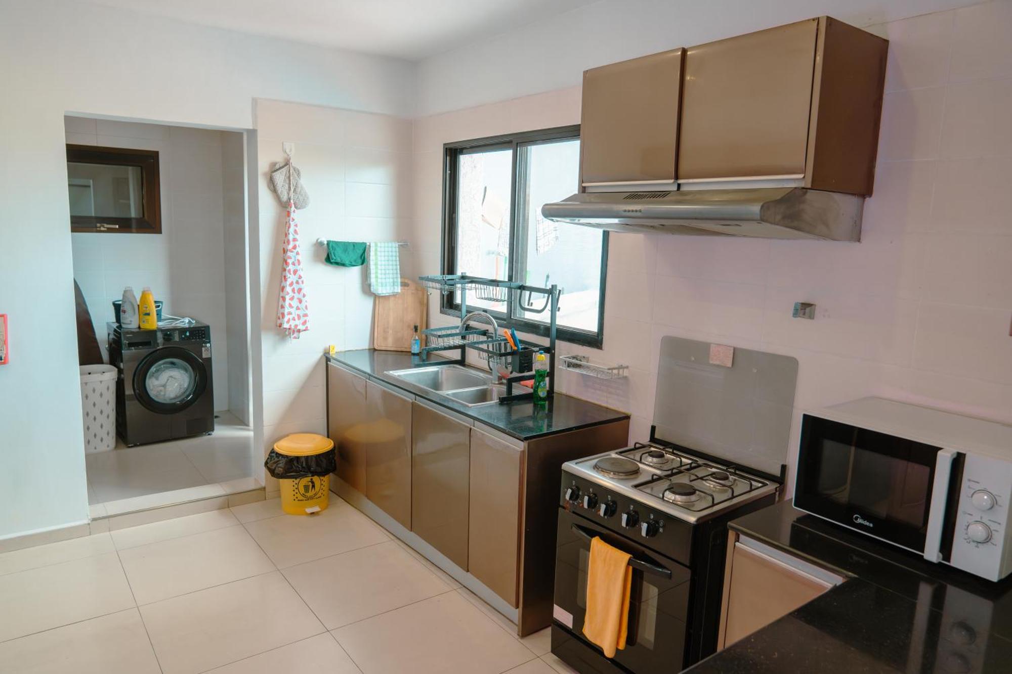 Flo'S Eco Residence Dar es Salaam Ngoại thất bức ảnh